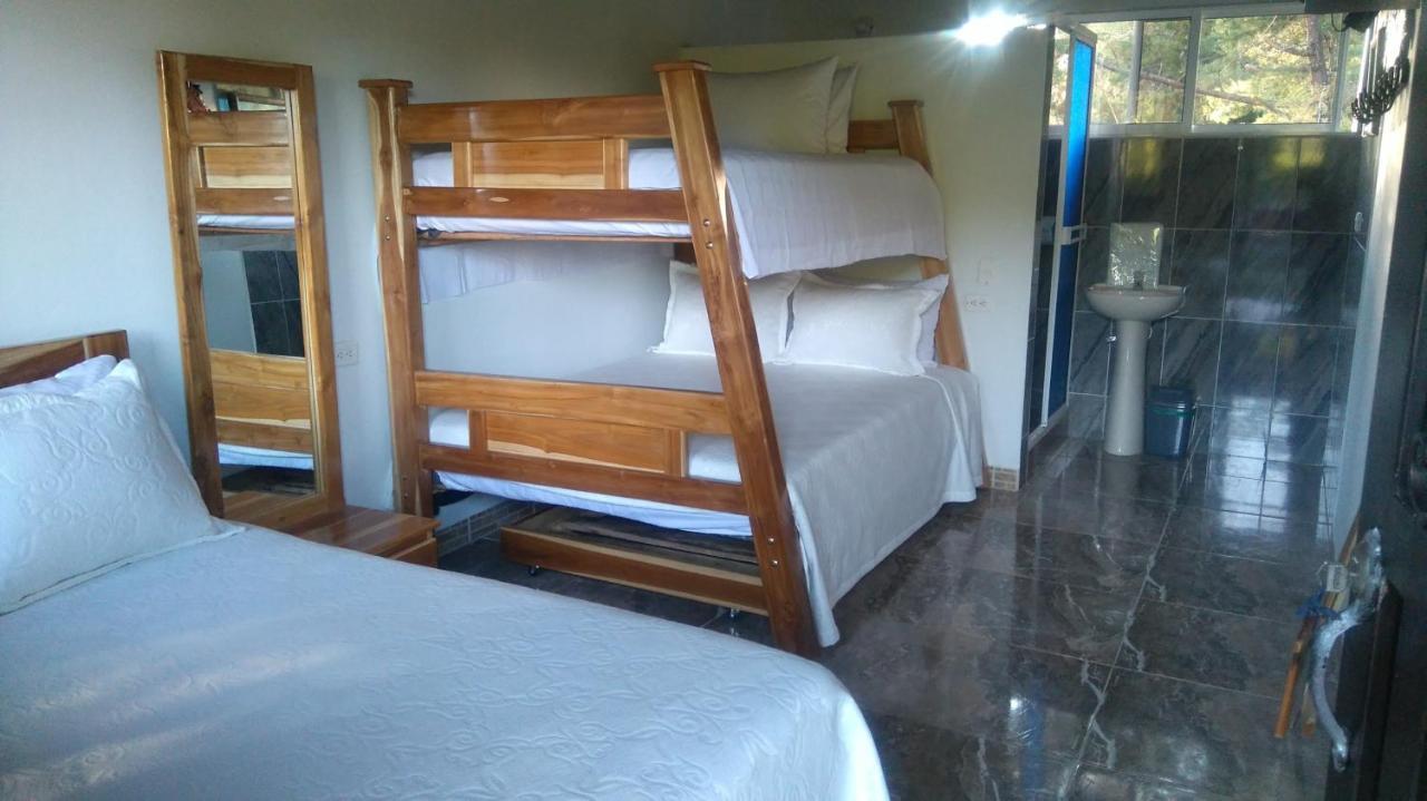 Hotel El Potrillo El Penol  エクステリア 写真