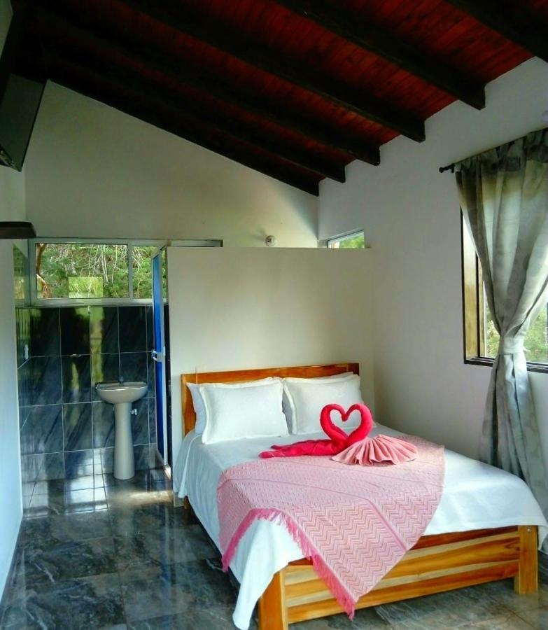Hotel El Potrillo El Penol  エクステリア 写真