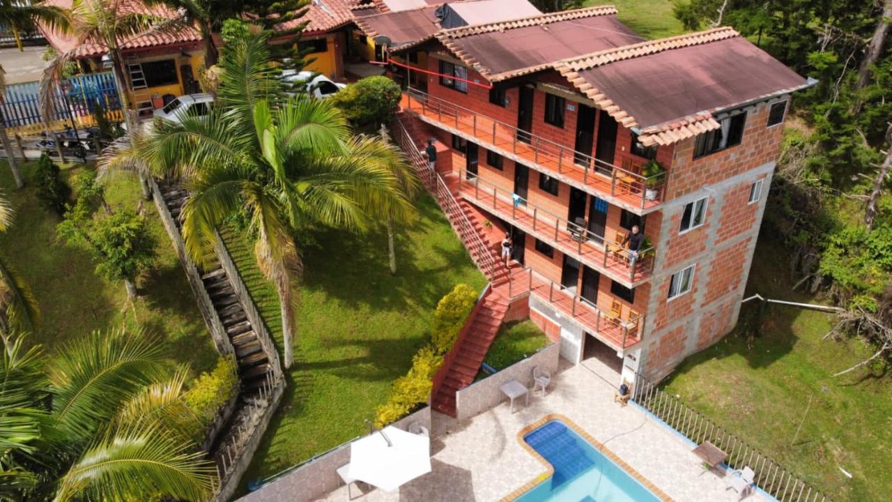 Hotel El Potrillo El Penol  エクステリア 写真